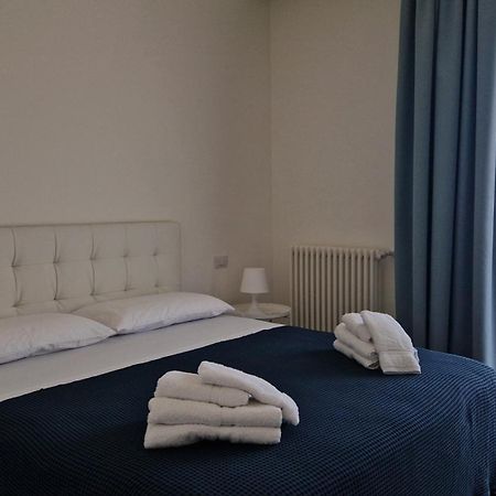 Orlando Rooms 卡塔尼亚 外观 照片