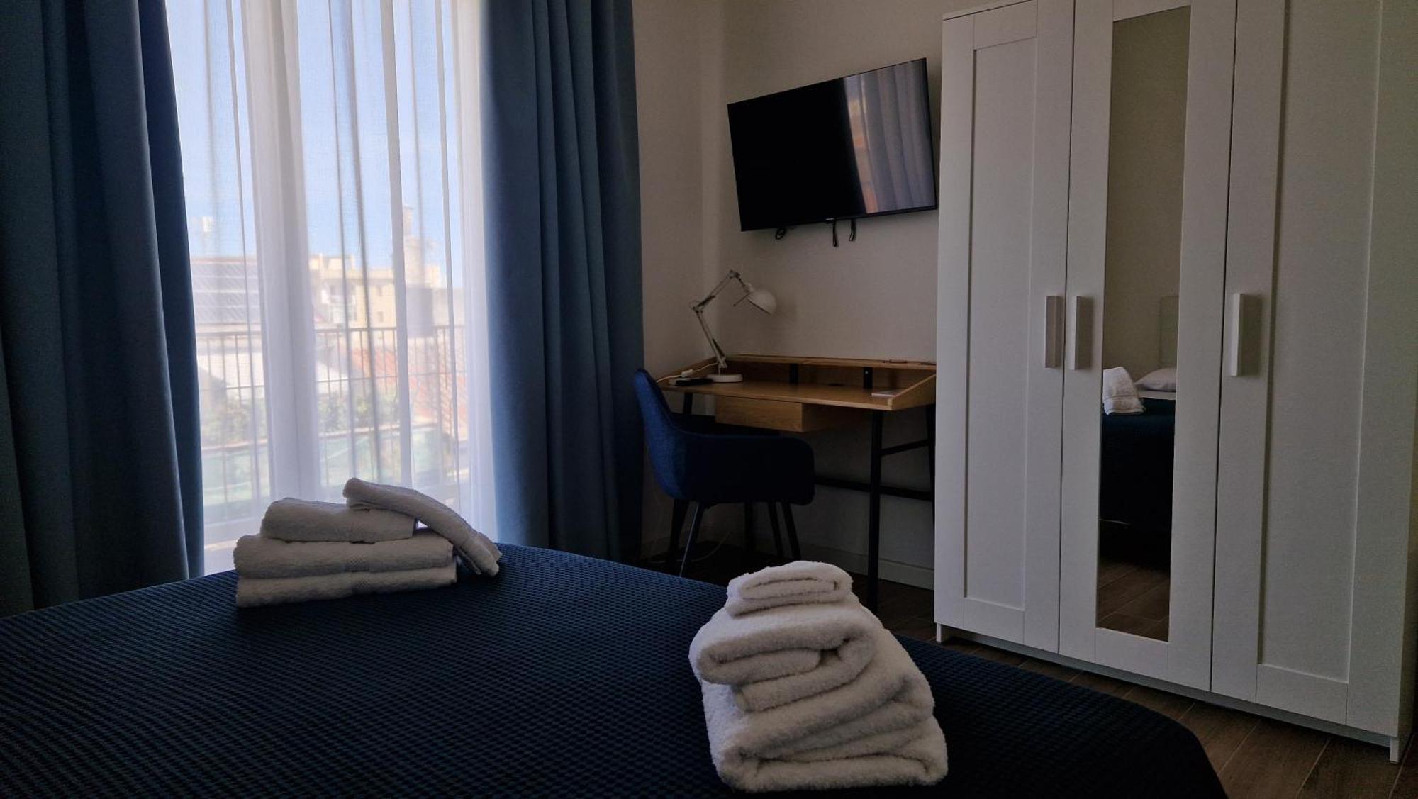 Orlando Rooms 卡塔尼亚 外观 照片