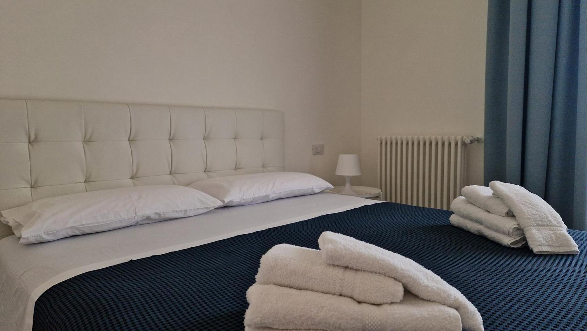 Orlando Rooms 卡塔尼亚 外观 照片