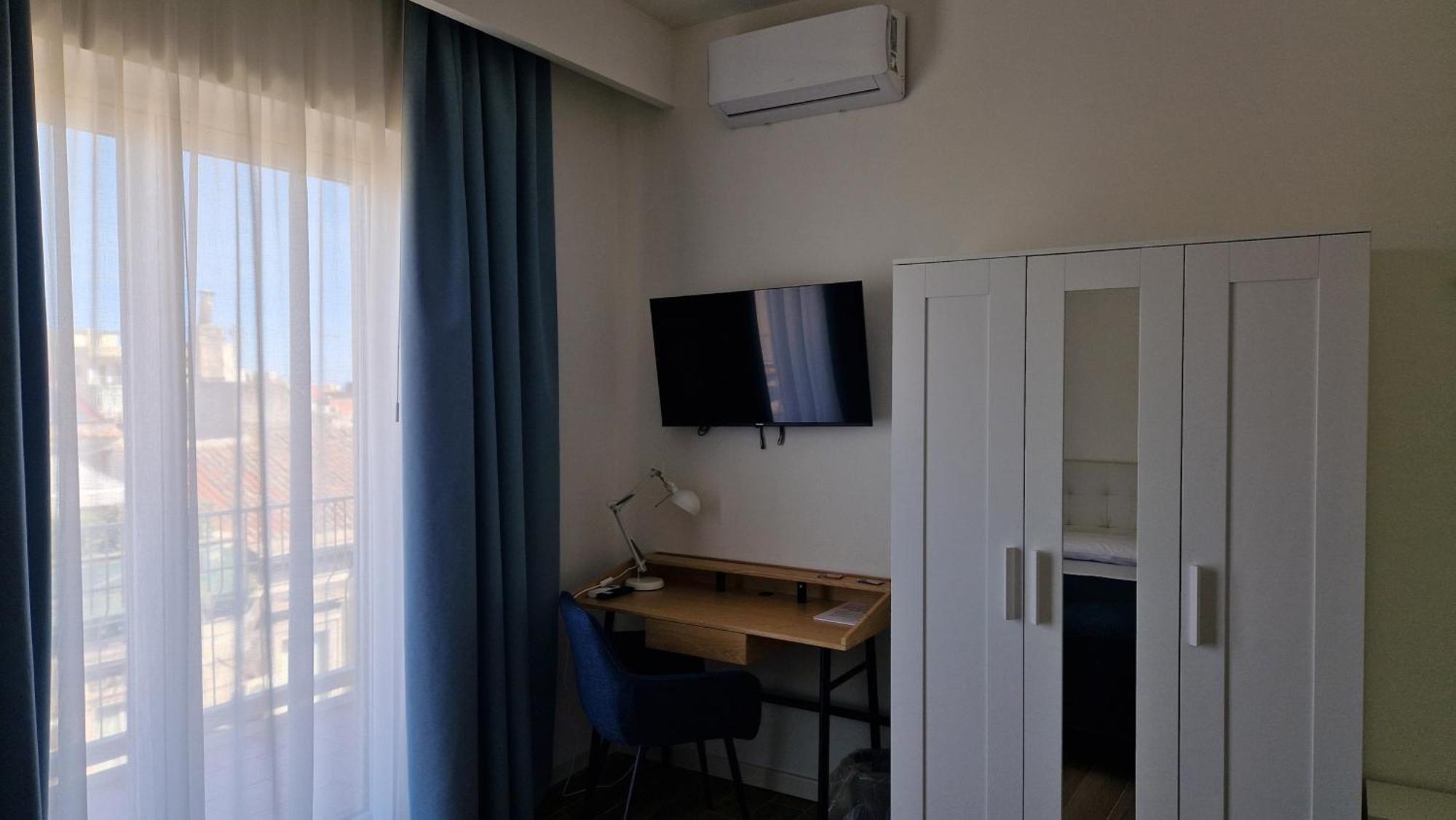 Orlando Rooms 卡塔尼亚 外观 照片