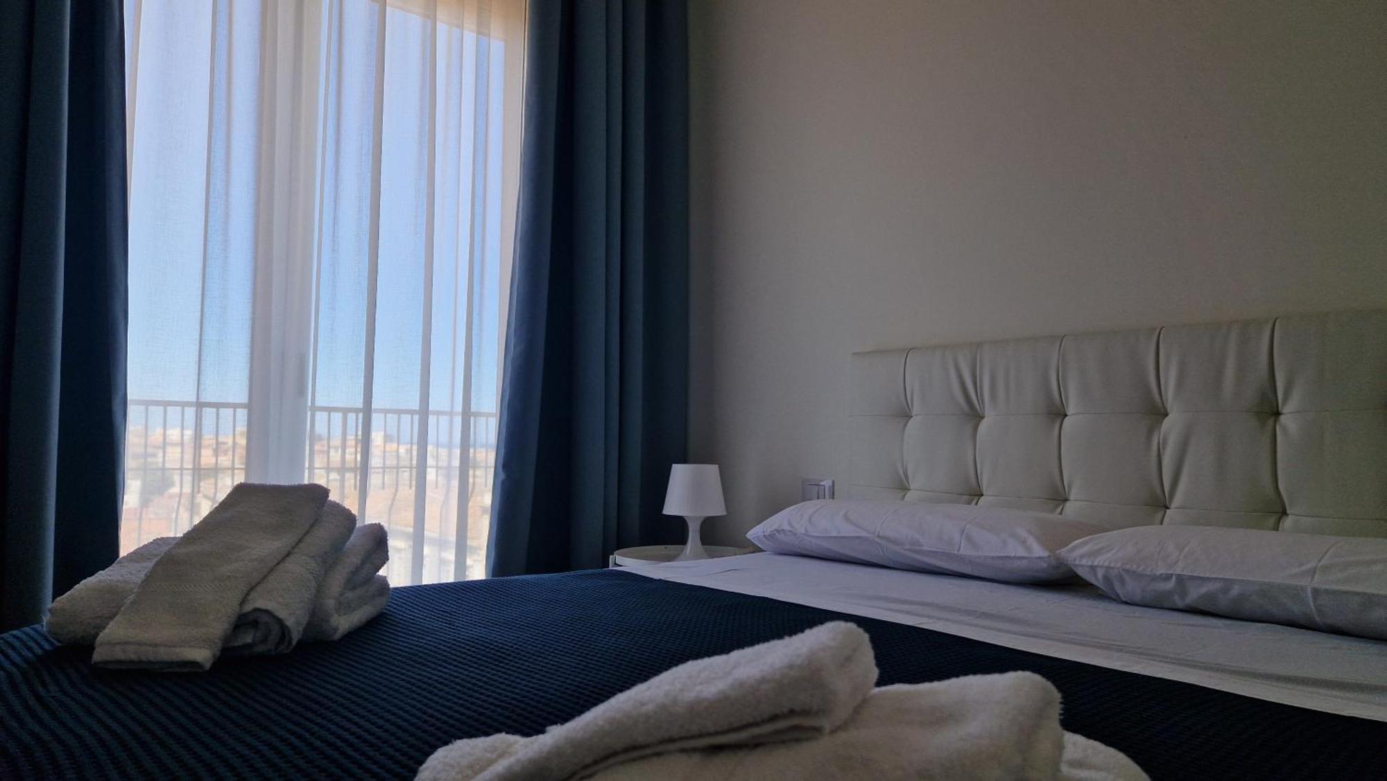 Orlando Rooms 卡塔尼亚 外观 照片